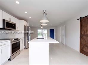 Building Photo - 3 br, 2 bath House - 4610 SW 34th Dr