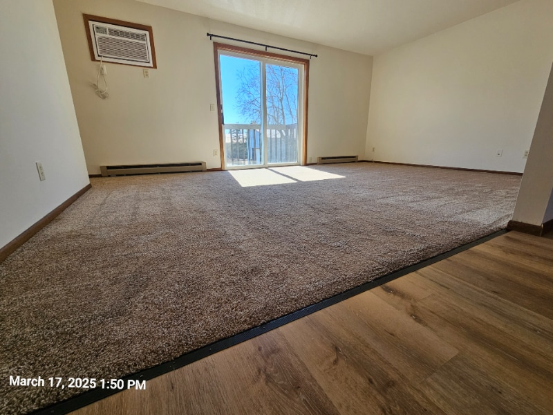 Building Photo - 190 Sawmill Ln