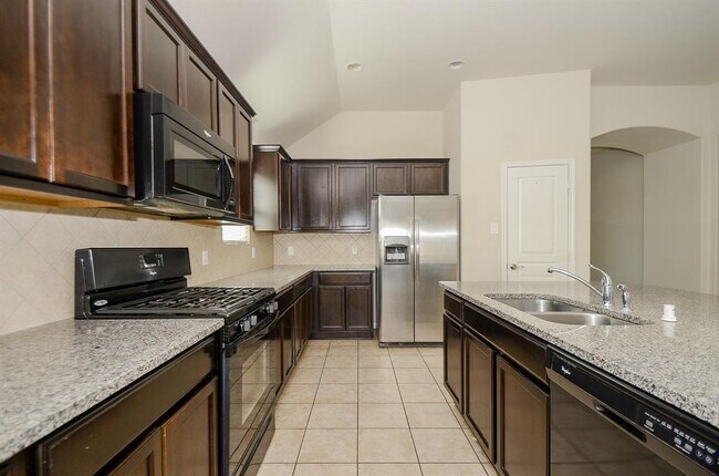 Building Photo - 26006 Haggard Nest Dr