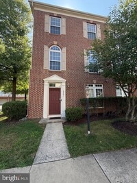 Building Photo - 15201 Torbay Way