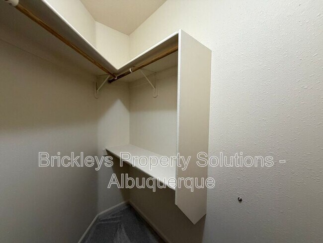 Building Photo - 1612 3rd St SW