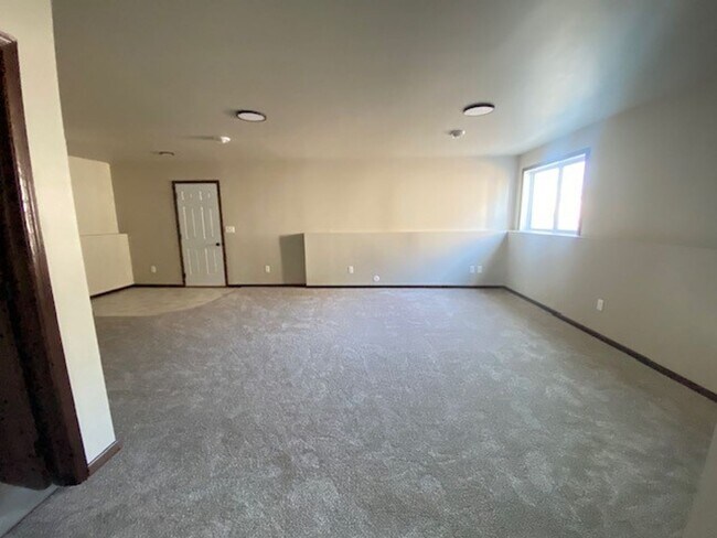 Building Photo - 6437 83rd Ave S