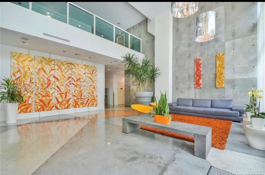 Building Photo - 234 NE 3rd St