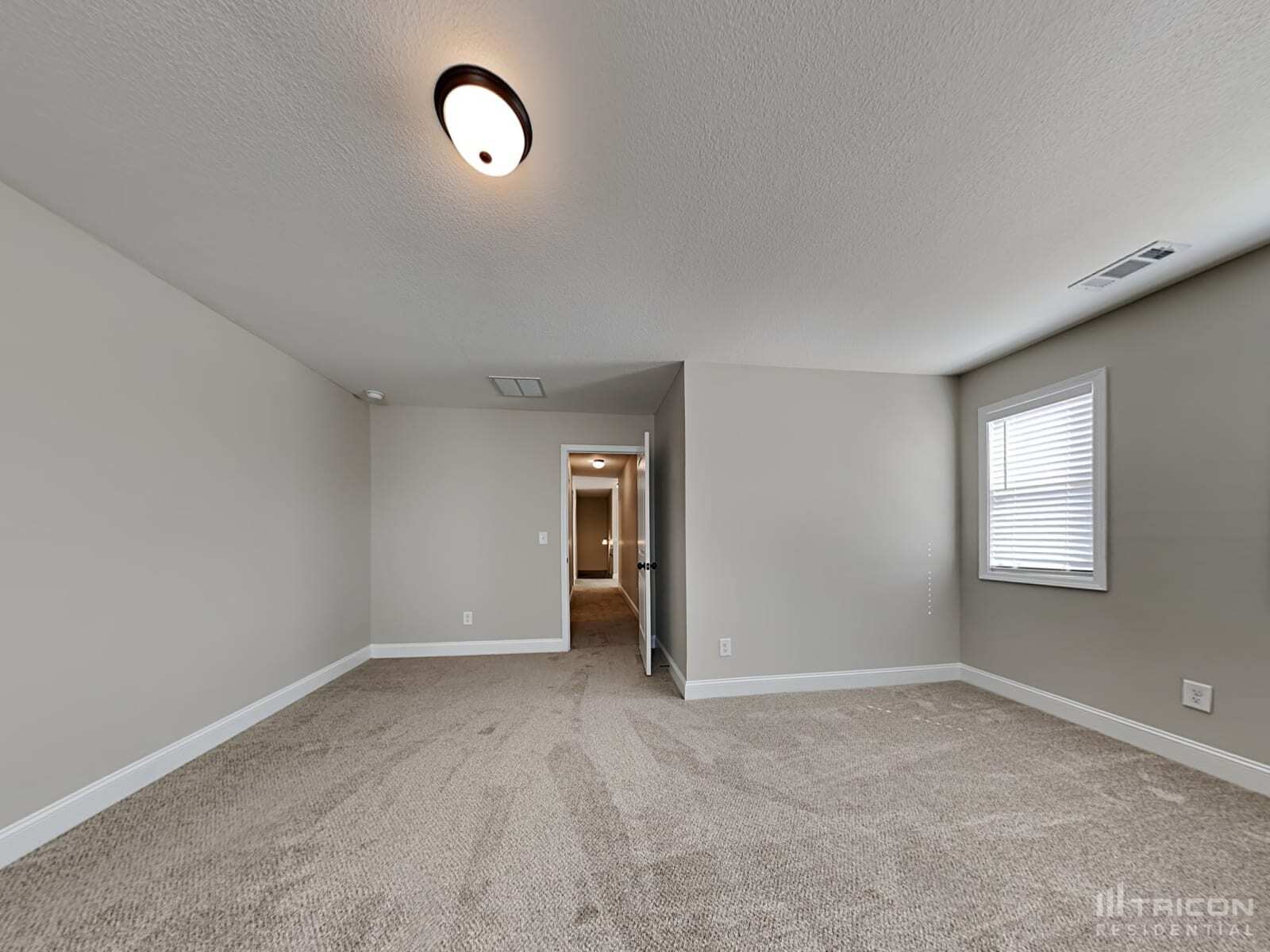 Building Photo - 210 Livingston Ct