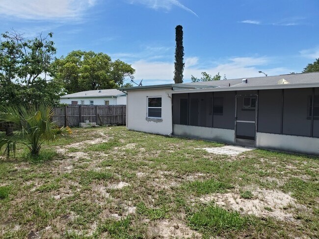 Building Photo - 8402 Corney Dr