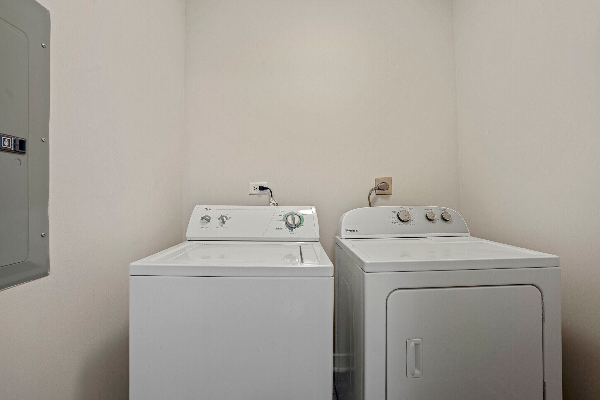 Building Photo - 1253 S Michigan Ave