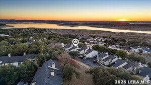 Building Photo - 1135 Parkview Dr