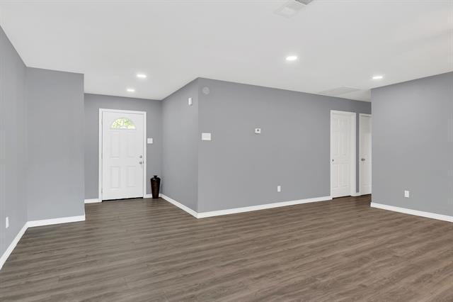 Building Photo - 1314 La Fiesta Dr