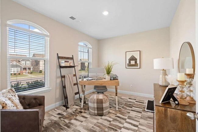 Building Photo - 722 Hahn Ct