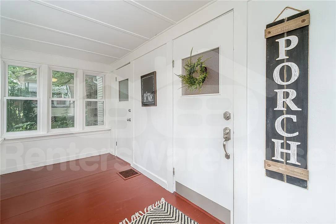 Building Photo - 737 28th St