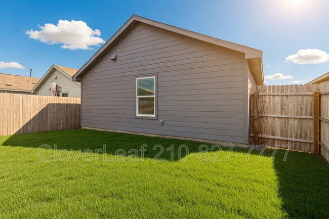 Building Photo - 3650 Millbrook Wy