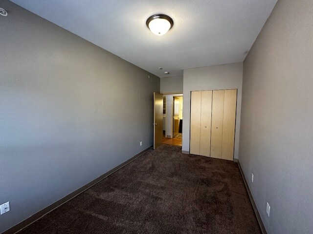 Building Photo - 467 E Burlington St