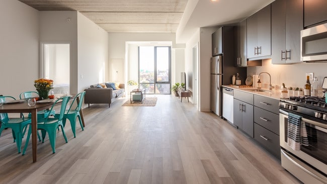 Primary Photo - The Nelson