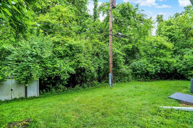 Building Photo - 2810 Limestone Dr