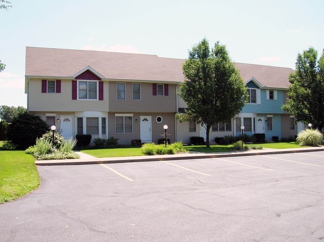 Building Photo - Colfax Townhomes
