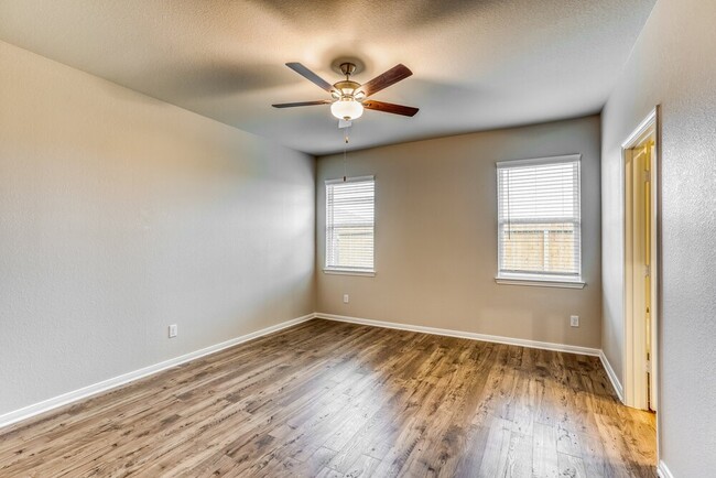 Building Photo - 7511 Tipton Meadow Way