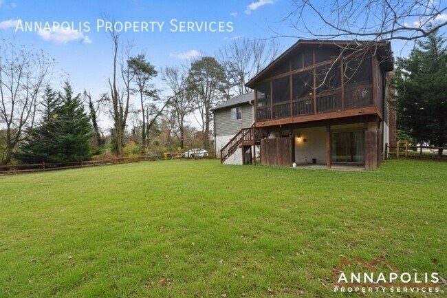 Building Photo - 130 Dennis Rd