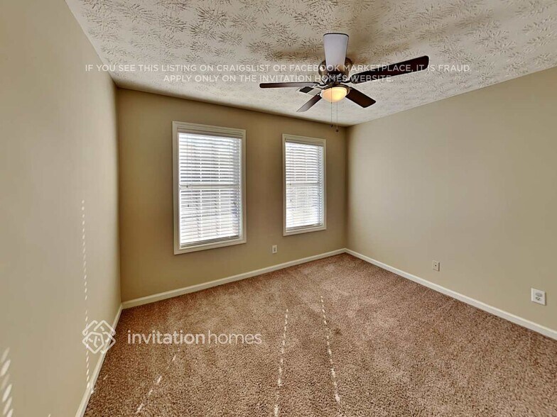 Building Photo - 6544 Huntington Ct