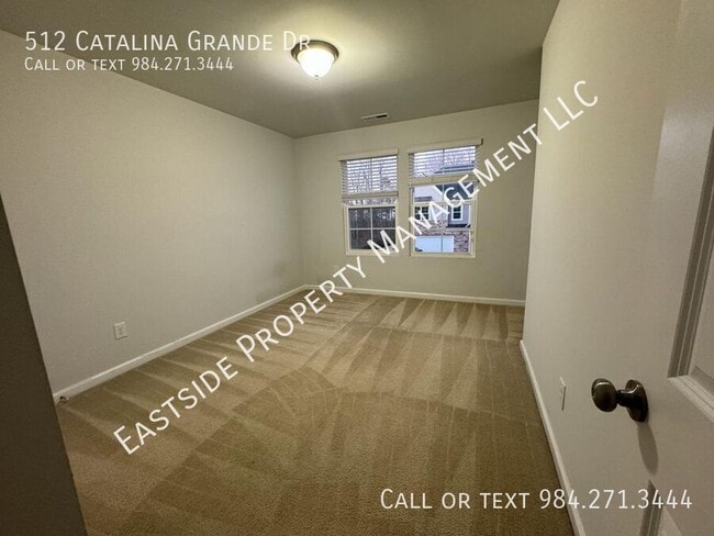 Building Photo - 512 Catalina Grande Dr