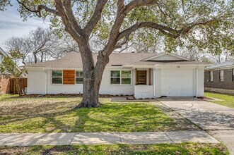 Building Photo - 1223 Donna Dr