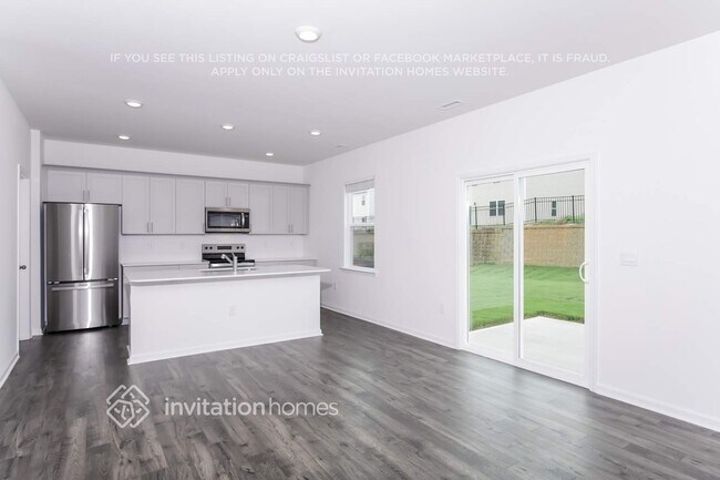 Building Photo - 178 Saddle Mare St