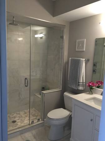 Deluxe Steam Shower - 1209 G St SE