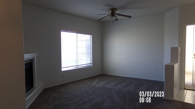 Building Photo - PUEBLO SANTA FE CONDO! FANTASTIC 2 BEDROOM...