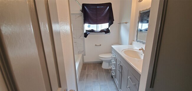 Building Photo - 5431 Canterway Dr