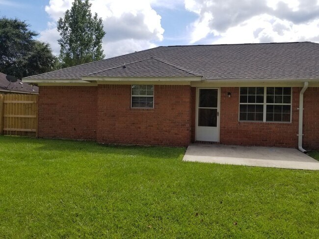 Building Photo - 2710 Java Ct