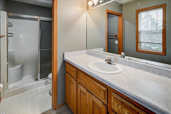 Building Photo - 400 Muirfield Ct