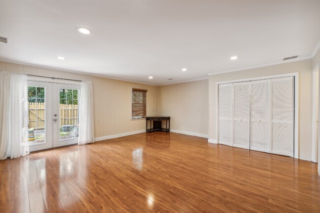 Building Photo - 3829 Ogilvie Ct