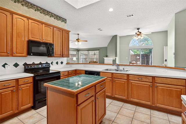 Building Photo - 9818 Asheboro St