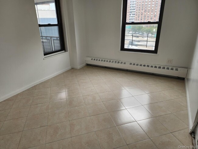 Building Photo - 61-15 98th St