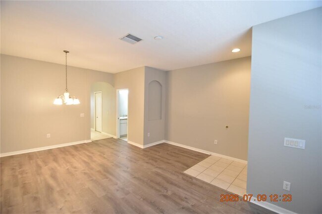 Building Photo - 13121 Kings Crossing Dr