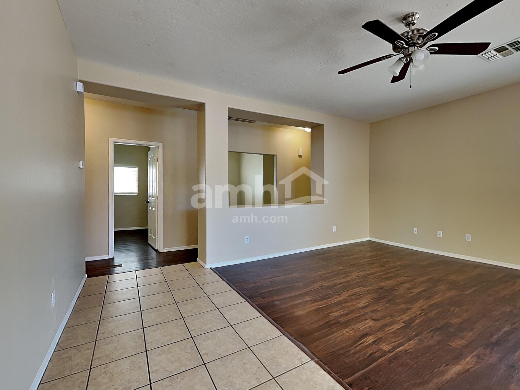 Building Photo - 2548 W Spencer Run