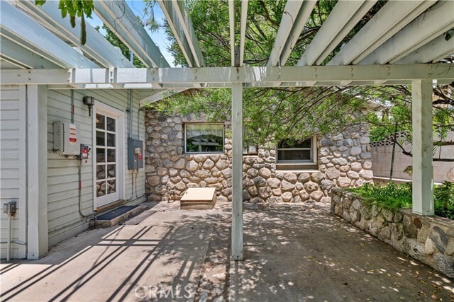 Building Photo - 2952 Mill Creek Rd