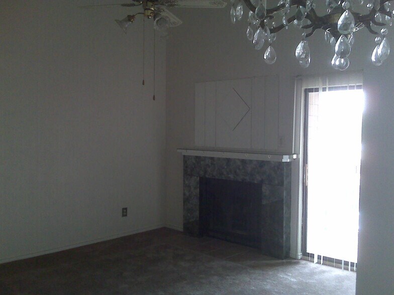 Primary Photo - 2227 Madison Dr