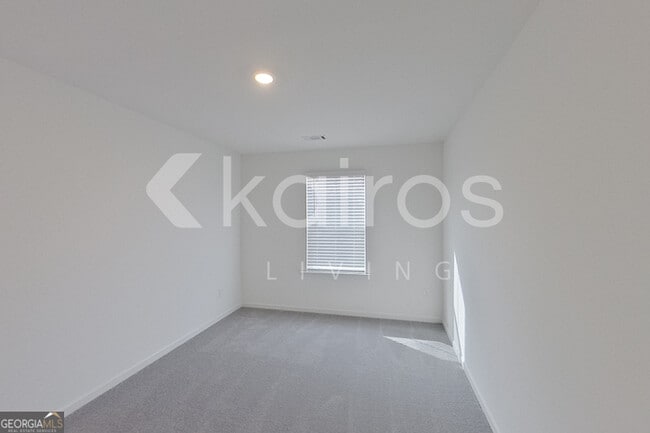 Building Photo - 212 Birch Ave