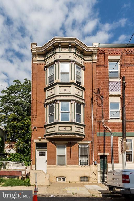 Building Photo - 1202 N 7th St