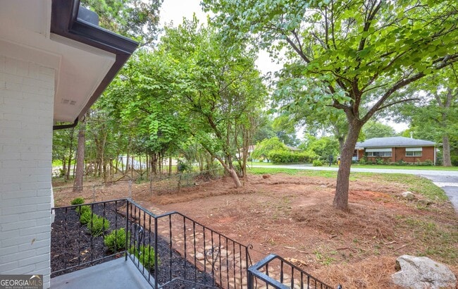 Building Photo - 5506 Alder Dr