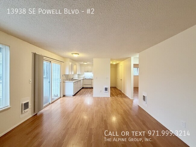 Building Photo - 13938 SE Powell Blvd