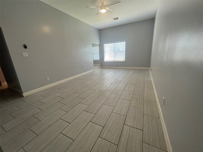 Building Photo - 19631 Plantation Tree Ct