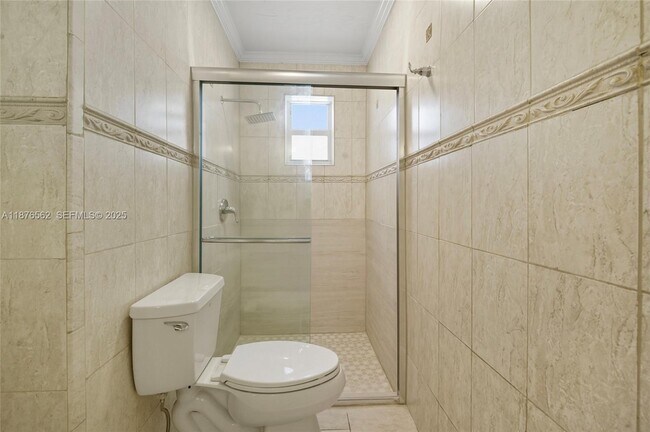 Building Photo - 9710 Sunset Strip