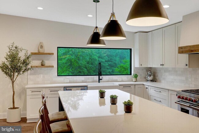 Building Photo - 10904 Belgravia Ct