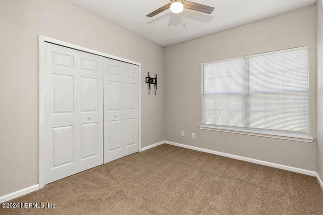 Building Photo - 12423 Forest Lake Cir E