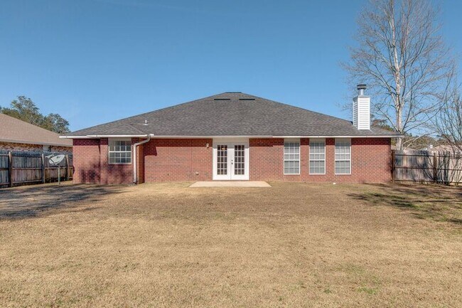 Building Photo - 5851 Chi Chi Cir