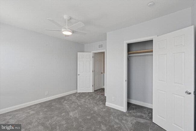 Building Photo - 408 Durfor St