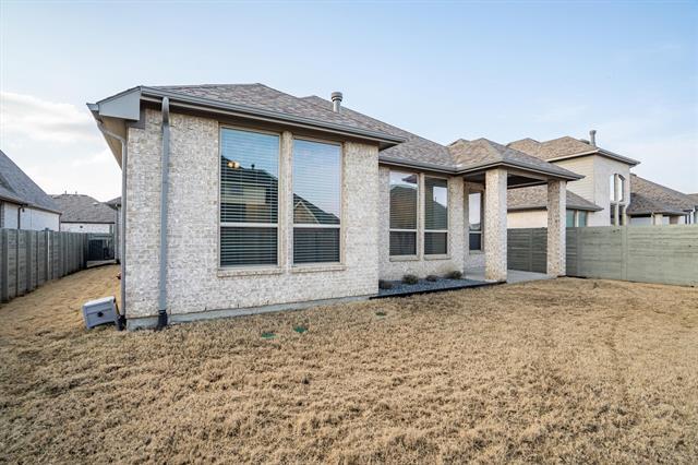 Building Photo - 1424 16th St