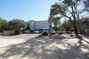 Building Photo - 165 Brooks St SE