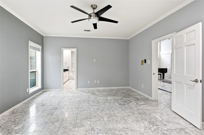 Building Photo - 11507 Del Monte Dr